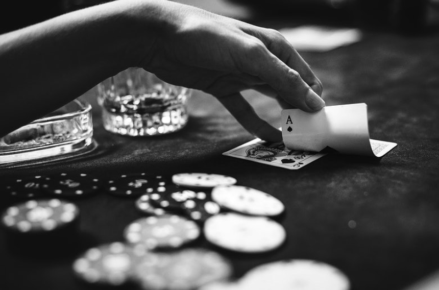 Dealing Your Gambling Addiction and Debt