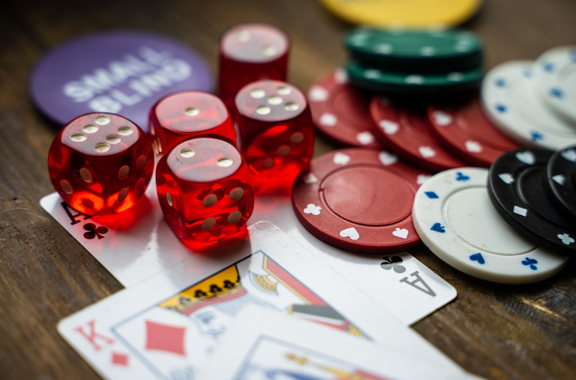 Guide to Amazing Poker Tricks You Should Know